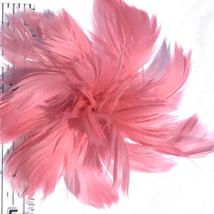 Light Rose Powder Pink Feather Fascinator Hair Clip Accessory...Handmade in the USA afbeelding 3