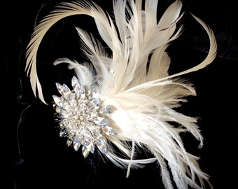 Ivory and White Bridal Wedding Fascinator Feather Hair Clip Rhinestone brooch ostrich