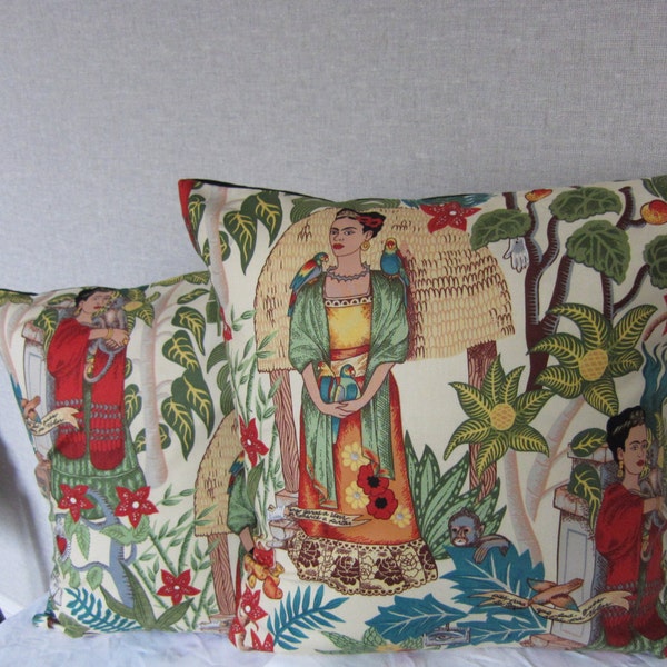 Artiste mexicaine, Frida Kahlo Inspired Cushion Cover (Crème)