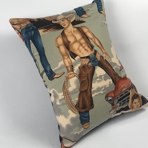 Gay dakimakura top