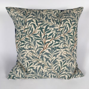 1 PAIR 2 William Morris Willow Bough Cushion Covers Green image 2