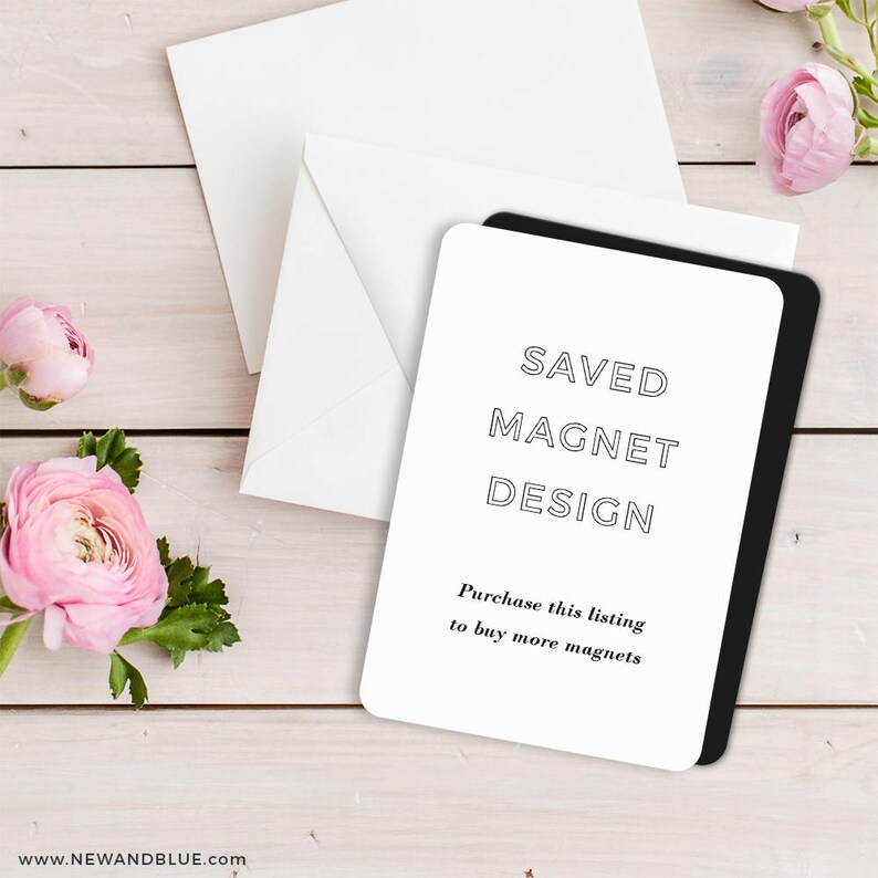 Pode incluir: Um cart&atilde;o branco com texto preto que diz "SAVED MAGNET DESIGN" e "Compre esta listagem para comprar mais &iacute;m&atilde;s".