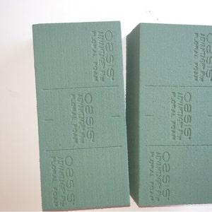 Green Oasis Floral Foam - Genuine Smithers Ideal MaxLife Wet Brick or Block