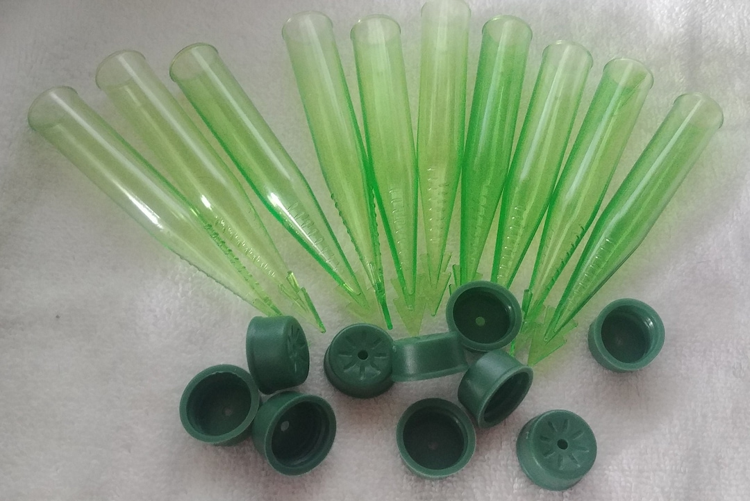 10 Water Pick, Aqua Pick, Green Plastic Picks, Florist Supplies, Fresh