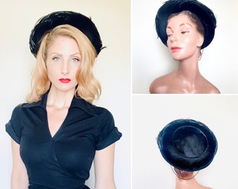 Sombrero vintage de los años 50 / Terciopelo negro / Sombrero de plumas de los años 50 / Plumas negras / Elegante