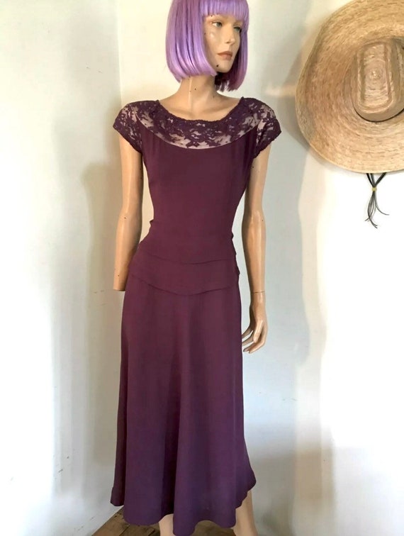1940s Dress / Vintage 40s Dress / Rayon crepe / P… - image 2