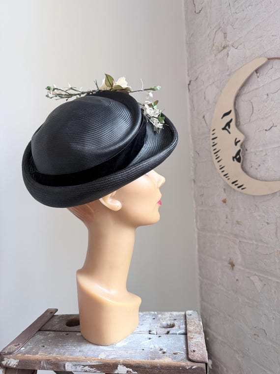 Vintage 1940s Hat - 40s straw hat - black hat - f… - image 4