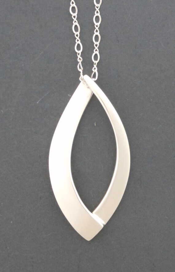 unique jewelry for wife