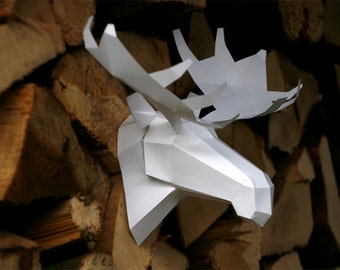 Mr WallMoose, a papercraft