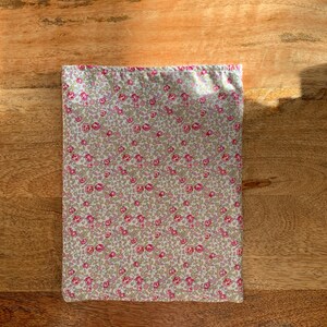 Copertina del libro Liberty Eloïse Flowers (brossura 19 x 25 cm fino a 800 pagine), realizzata a mano