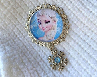 ELSA Princess Brooch, NO Pin to Damage Your Clothing, Magnetic Brooch Pin