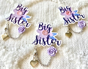 BIG SISTER Baby Shower Pin - Baby Shower Corsage Pin - Big Sister Brooch Pin - Big Sister Badge Button - Purple Baby Shower Brooch Pin