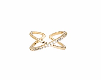Criss Cross Ring