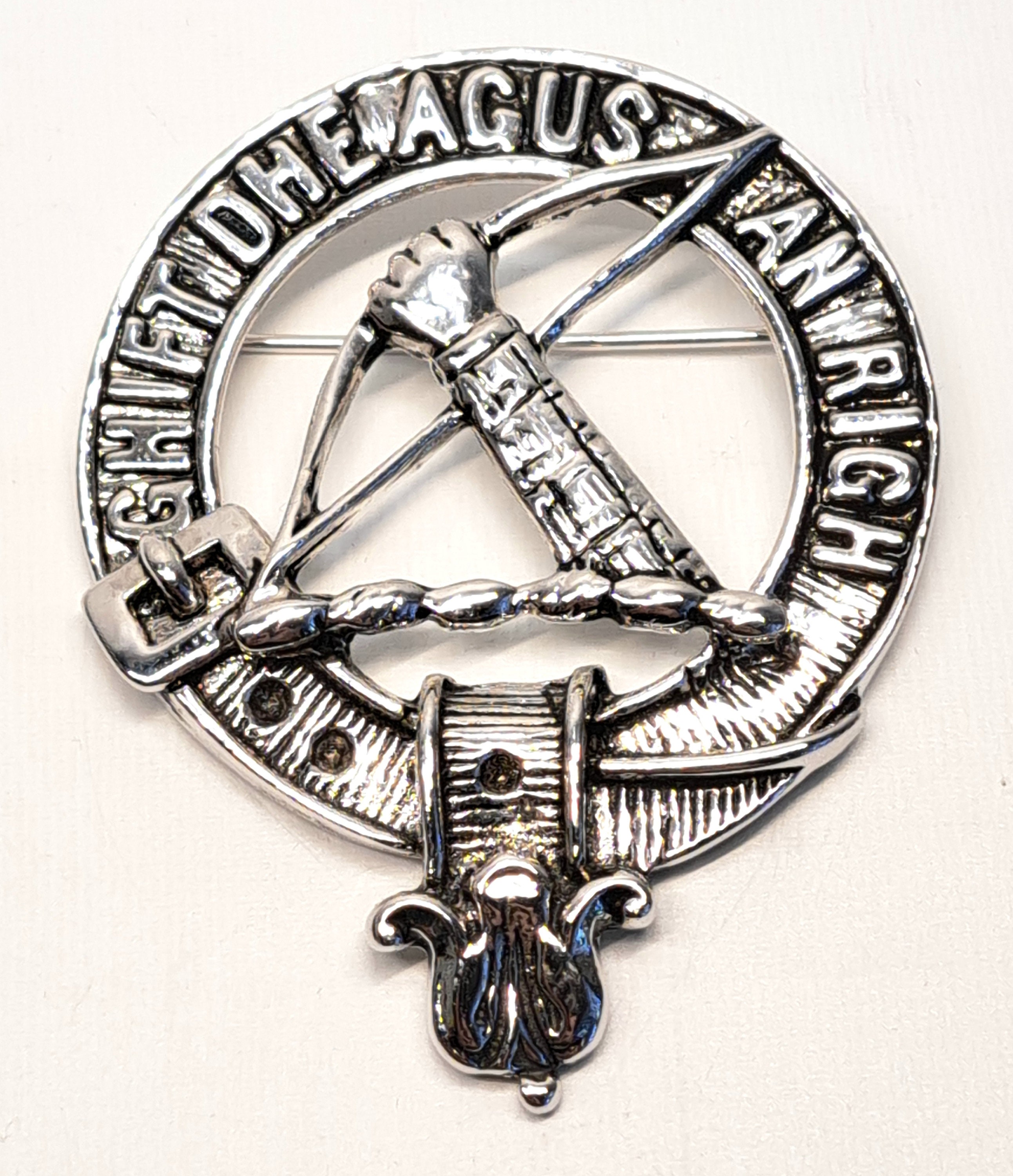 Vintage Scottish Clan Macinnes ghift Dhe Agus an Righ Grace of the King ...
