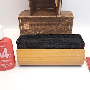 Vintage D4 Discwasher Brand Record Cleaning System In Original Box