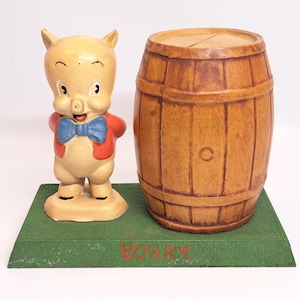 Vintage Metal Porky Pig & Whiskey Barrel Coin Piggy Bank Warner Brothers Company