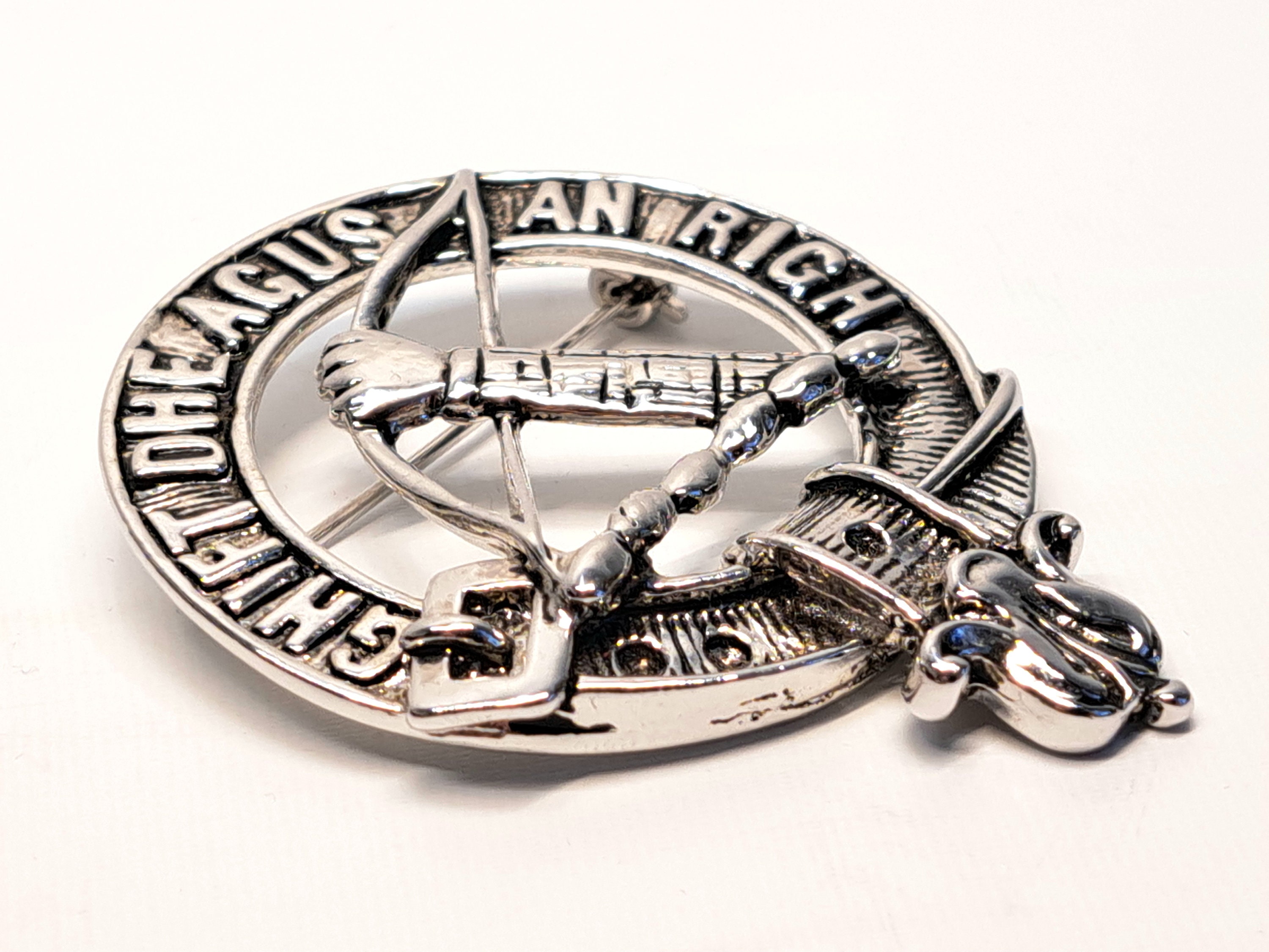 Vintage Scottish Clan Macinnes ghift Dhe Agus an Righ Grace of the King ...