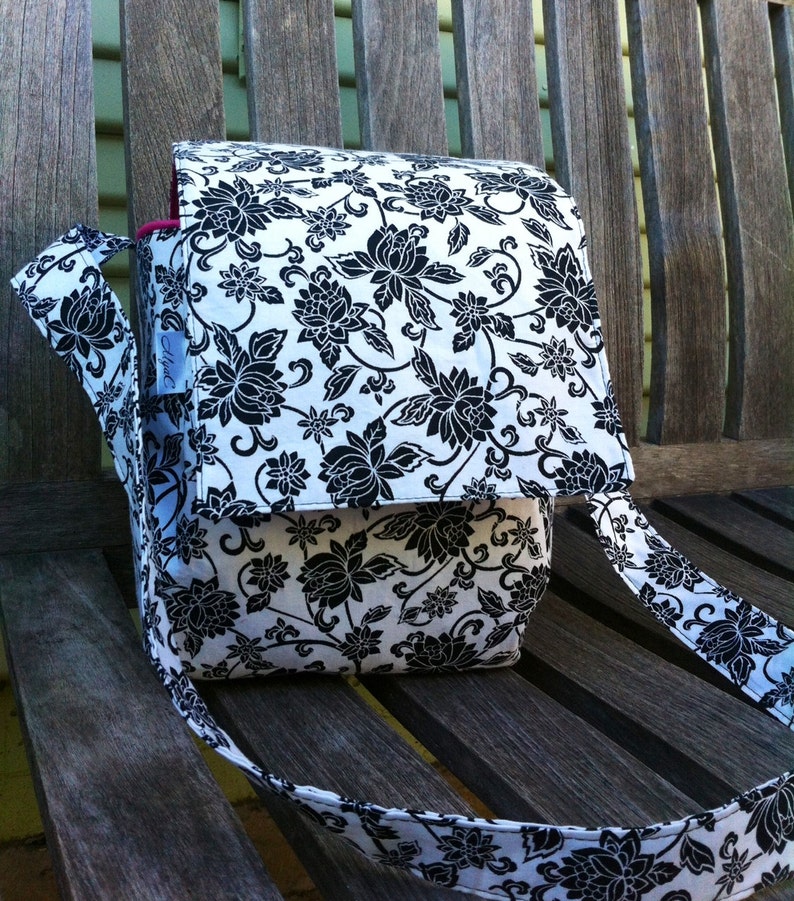 Black White Floral Insulated Lunch Tote, Cotton School Bag, Work Bag image 2