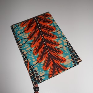 A6 handgefertigte Stoff Notizbuch mit Leder & Holz Perle Detail