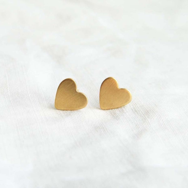 Tiny Gold Heart Stud Earrings. Small Brass Heart Earrings. Bridesmaid Gift. Simple Modern Jewelry