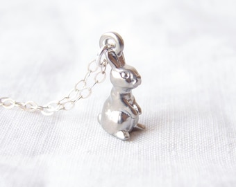 Collana coniglietto in argento sterling 925 / Ciondolo a forma di animale / Regalo personalizzato per lei / Regalo per amanti dei conigli / Figlia bambina - Italia