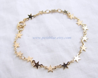 Small Gold Star Chain Bracelet, Celestial Jewelry, Twinkle Little Stars, Dainty Bracelet, Gift for Her, Gift for Niece, Gift for Sister