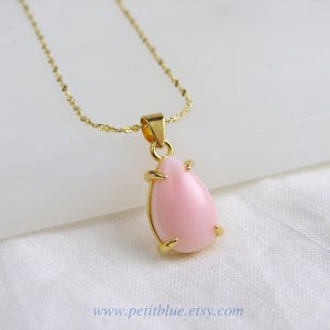 Queen Conch Shell Necklace, Natural Pink Conch Shell Necklace, Pink Shell, Teardrop ~ Shell Jewelry, Gift for Her