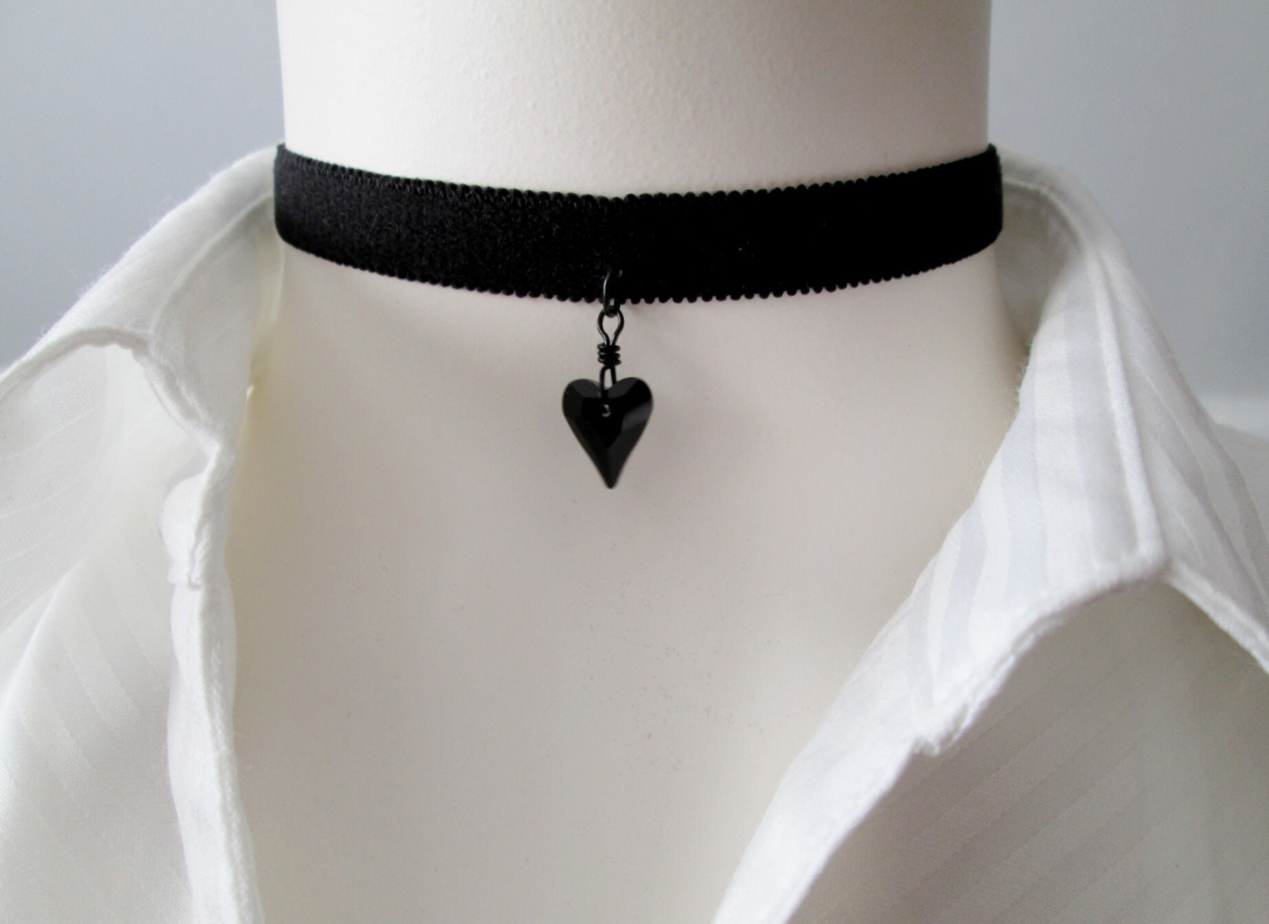 Black Velvet Choker,Cozlife Collars with Letter Pendant Necklace Chokers  for Girls Women