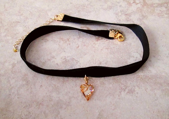 Golden Crystal Heart Choker, Dainty Swarovski Crystal Heart  display picture 3