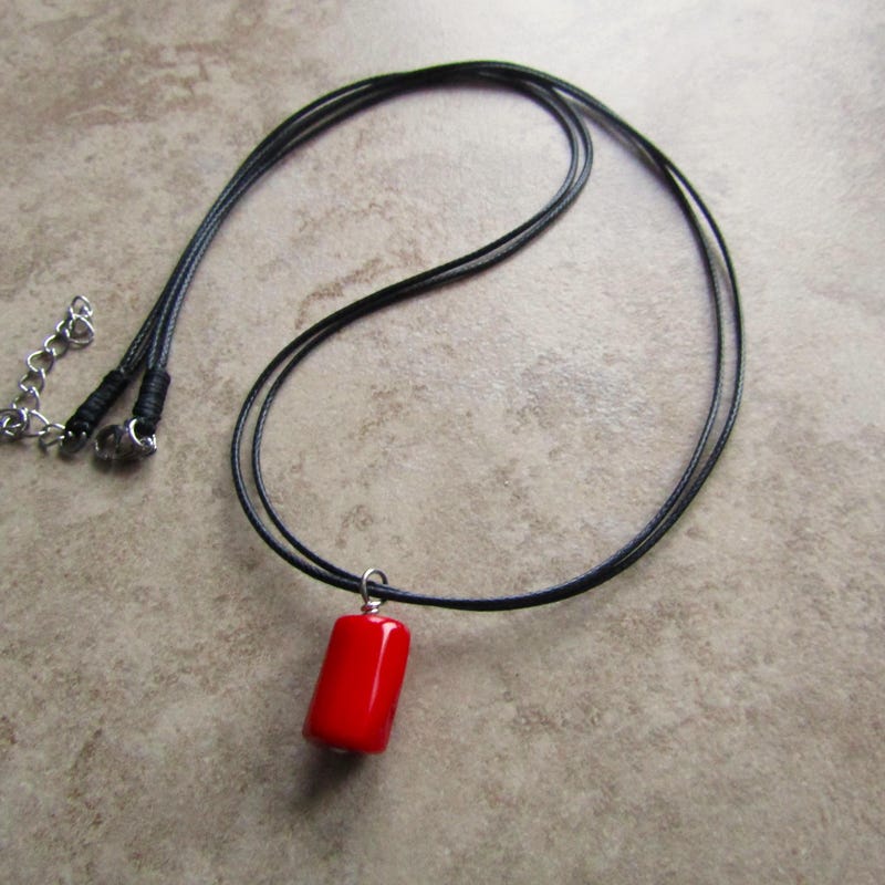 Black necklace 