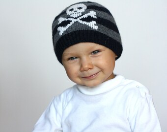 Baby Pirate hat -Jolly Roger hat - Knit baby hat - stripes baby hat - toddler pirate hat - baby boy hat