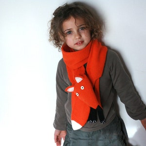 Red fox scarf Children knit Fox scarf Animal scarf Knitted kids scarf Child scarf Knitted woman scarf Knit scarf image 4