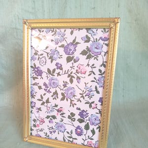 5&quot; x 7&quot; standing metal picture frame / vintage easel picture frame w glass, tabletop