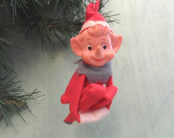 Vintage Felt and Bead Red and Green Beaded Felt Elf Poseable Elf Christmas Elf Knee Hugger Christmas Pixie Christmas Decoration