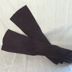 Long, black women&#39;s gloves / vintage Crescendoe / size 6   1/2  / black women&#39;s dress gloves 14&quot;