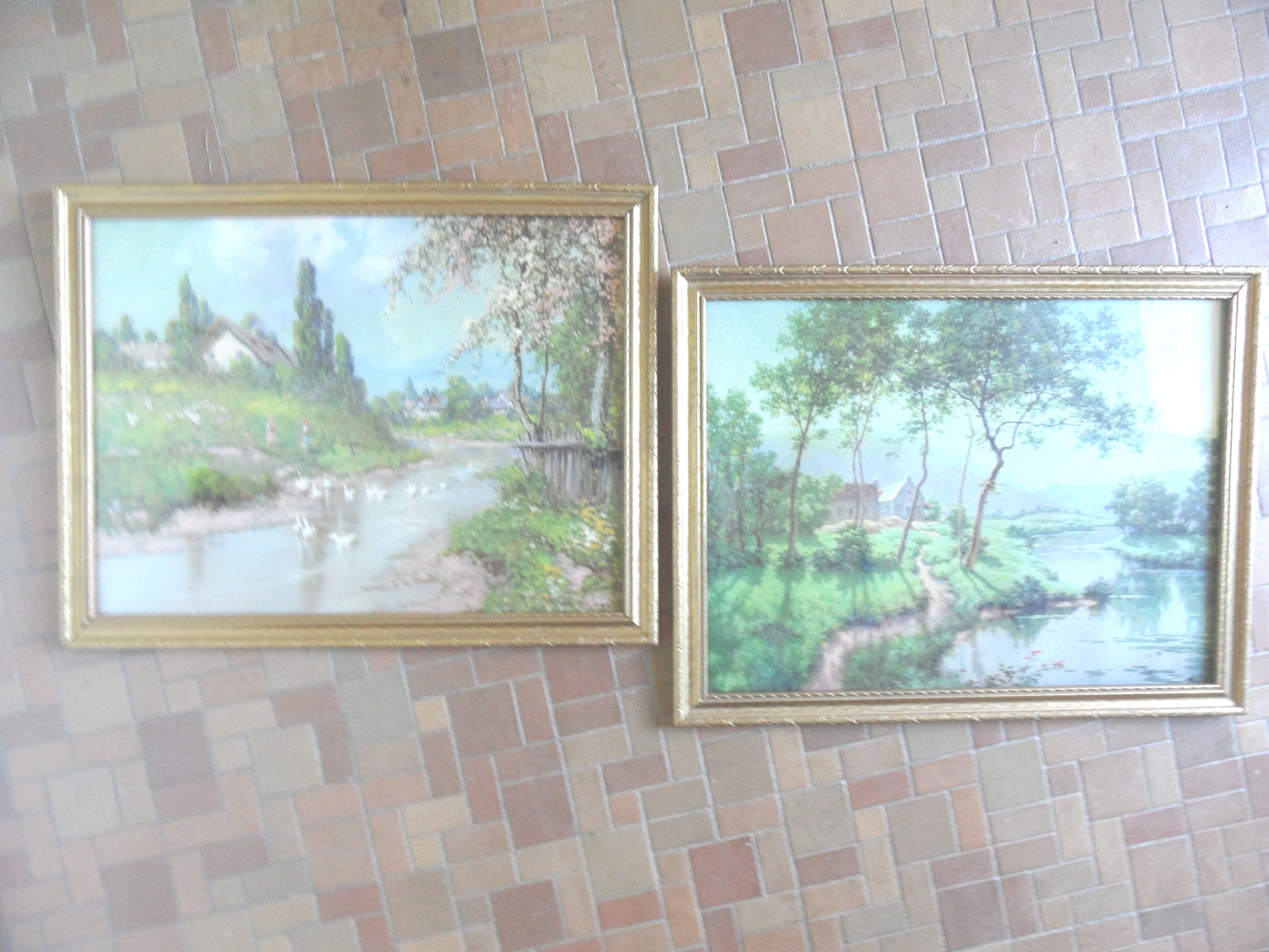 Picture pair / vintage outdoor scenes w gold tone frames / frame set