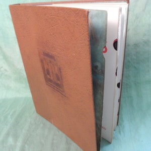 Compton&#39;s Pictured Encyclopedia and Fact-Index 1953 Volume 1, vintage reference book