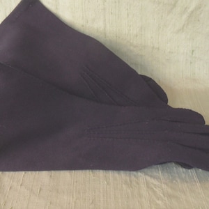 Navy blue mid length women&#39;s gloves / vintage, cotton, size 6.5  Alice Carol 11&quot;