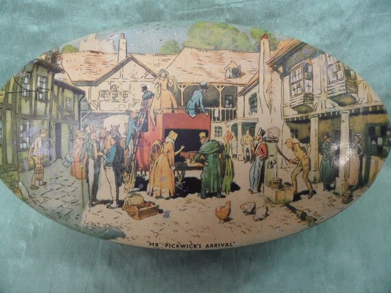 Mr Pickwick/'s Arrival oval tin vintage Thorne/'s toffee tin English Dickens character