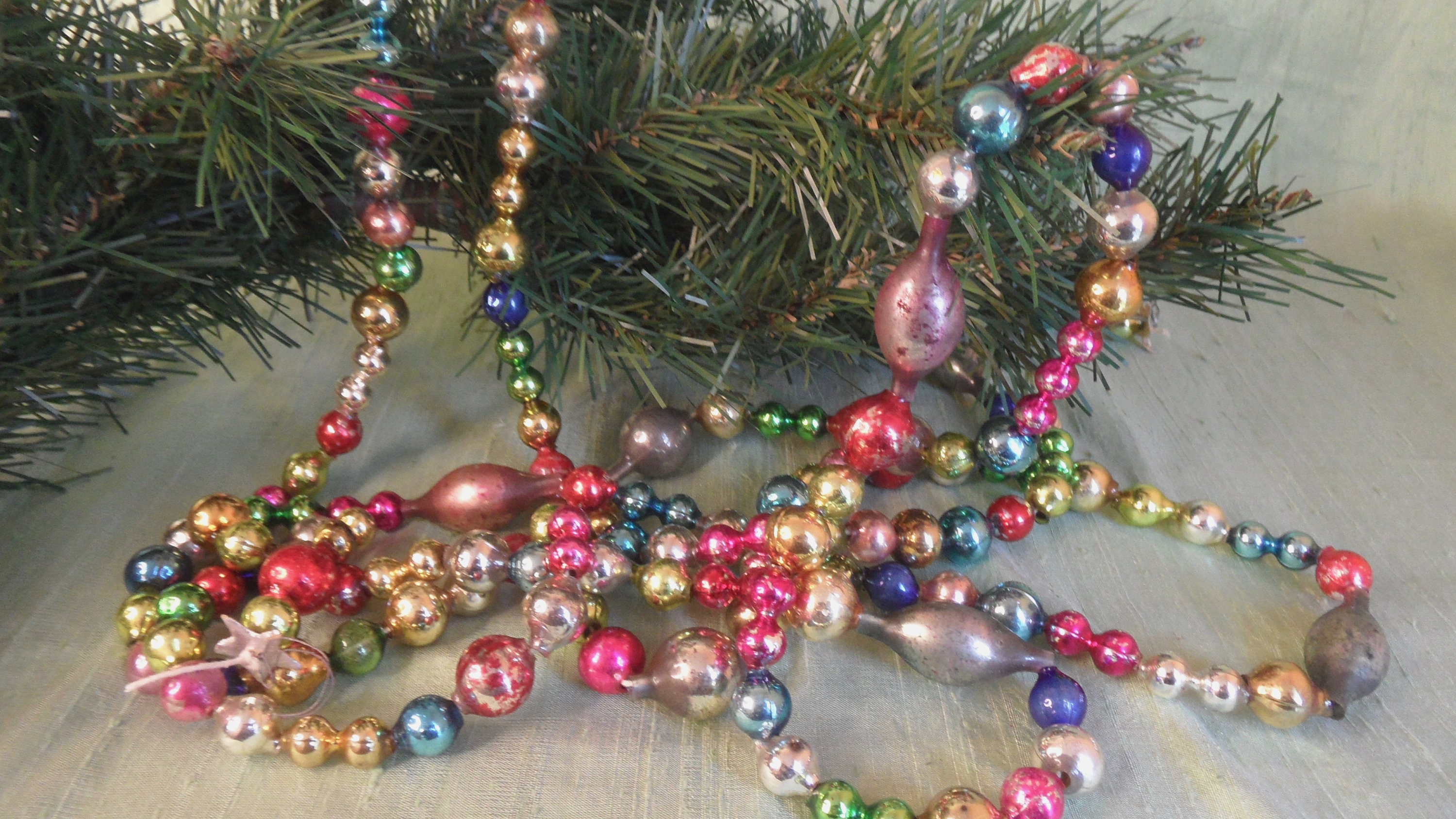 Colorful glass Christmas tree garland / vintage, 85, bead garland