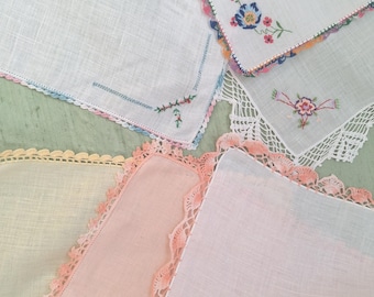 6 crocheted handkerchiefs / vintage hankie lot