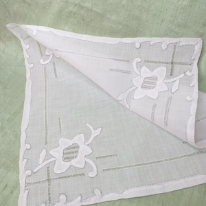 White on white appliqued handkerchief / vintage floral hankie