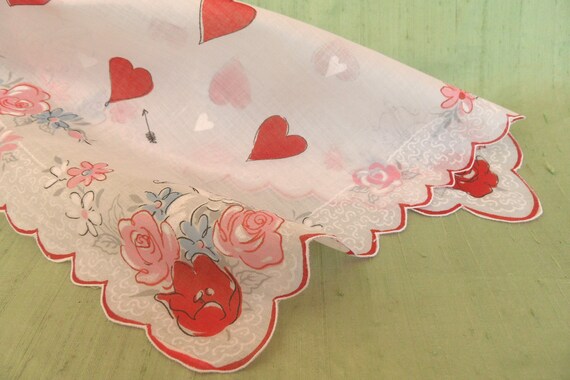 Valentine's Day handkerchief / vintage cupid and … - image 5
