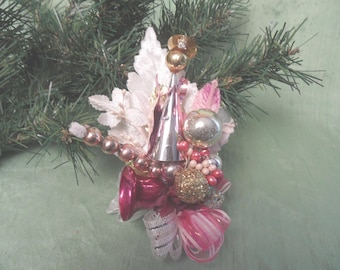 Angel corsage / vintage Christmas corsage  / OOAK, gold, white and pink