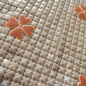 Mosaic tile sheet / vintage 1950 tile lot / mid century heart flowers, tan tiles