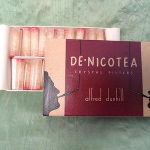 De Nicotea crystal filters in box / vintage Alfred Dunhill, cigarette holder filters