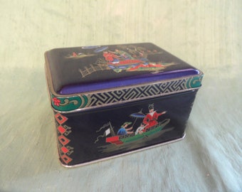 Deep blue Chinoiserie small tin / vintage Daher hinged nut thin storage canister