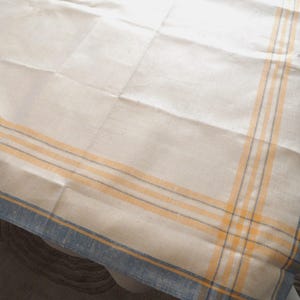 Toalha de mesa pequena e moderna em linho / Toalha de mesa vintage tamanho carta (87,6 cm), tamanho bridge / Toalha de mesa listrada azul e amarela estilo mangle