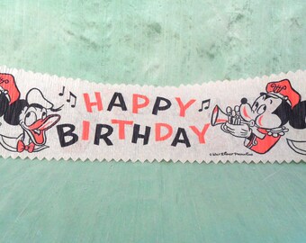 Banner de feliz cumpleaños de papel crepé de Walt Disney Productions / vintage del Pato Donald y Mickey Mouse
