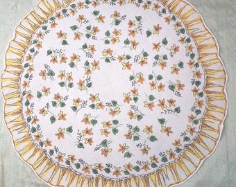 Round golden flower handkerchief / vintage floral hankie